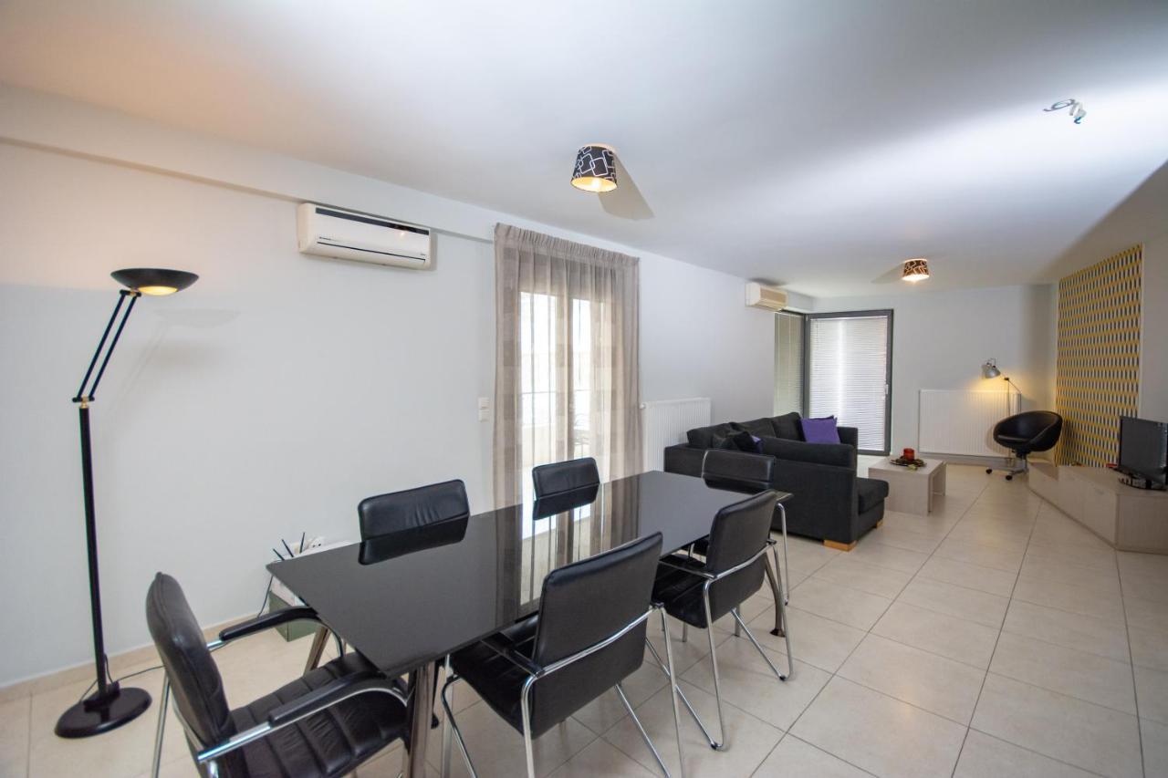 Spacious Fully Equipped 3Bd 2Bath Apt In The Heart Of City With Balconies Ac And Fast Wifi #2 Heraclión Exterior foto