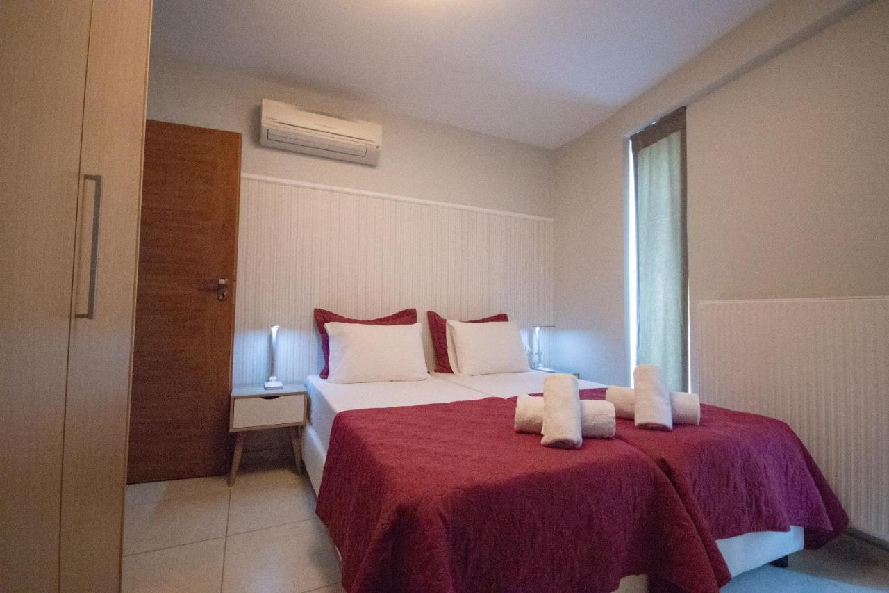 Spacious Fully Equipped 3Bd 2Bath Apt In The Heart Of City With Balconies Ac And Fast Wifi #2 Heraclión Exterior foto