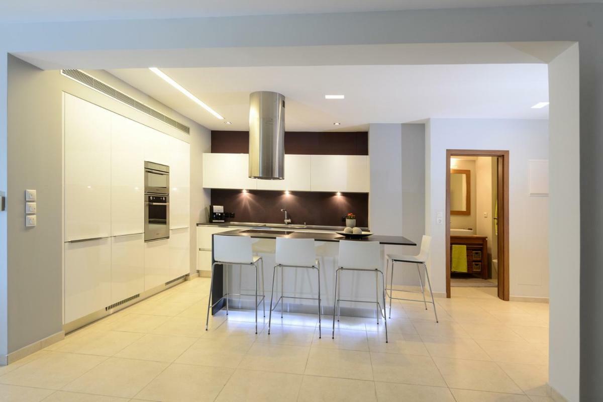 Spacious Fully Equipped 3Bd 2Bath Apt In The Heart Of City With Balconies Ac And Fast Wifi #2 Heraclión Exterior foto